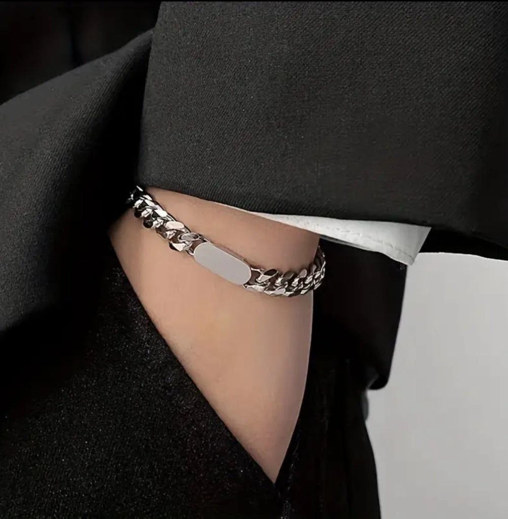OVAL CUBAN BRACELET