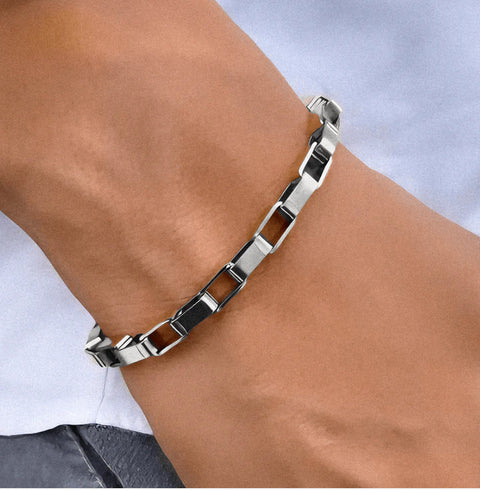 CHOKER BRACELET