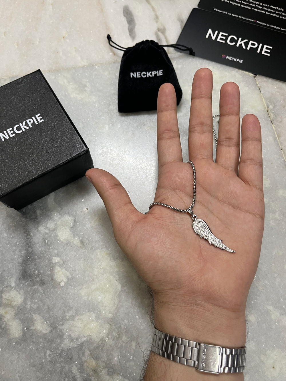 FEATHER PENDANT