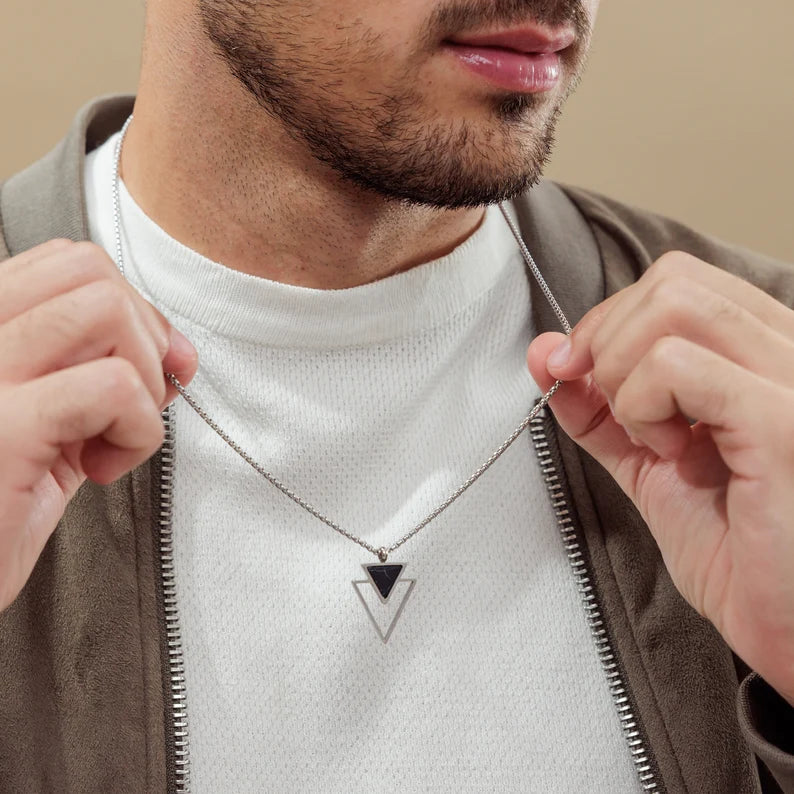 DOUBLE TRIANGLE PENDANT