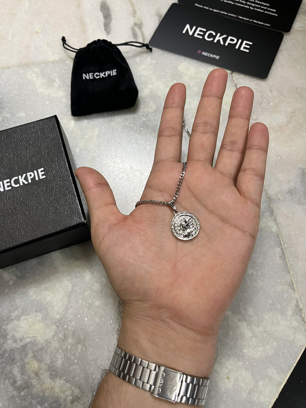 MEDUSA PENDANT