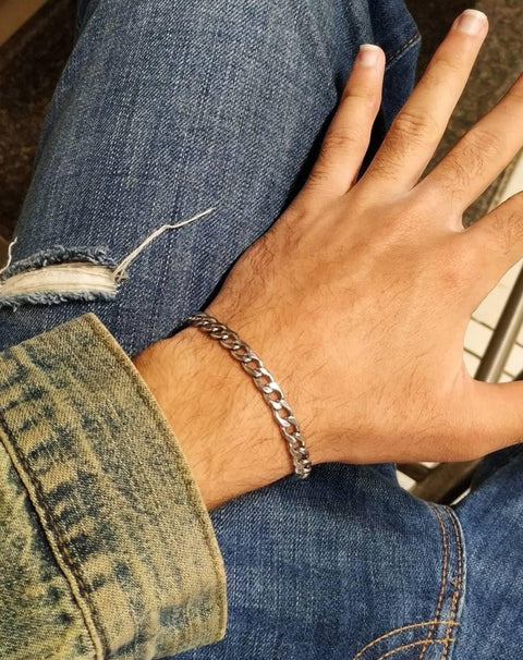 CIRCLE BRACELET