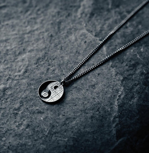 YIN YANG PENDANT