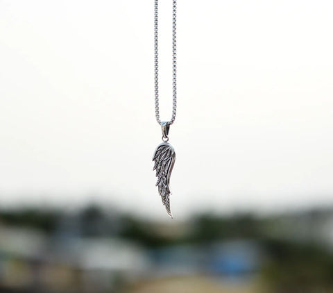 FEATHER PENDANT