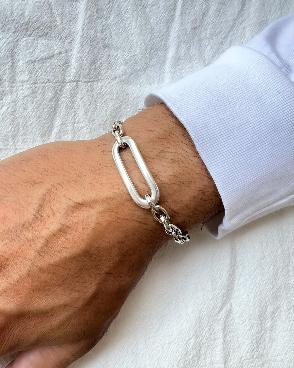 OVAL CHAIN BRACELET