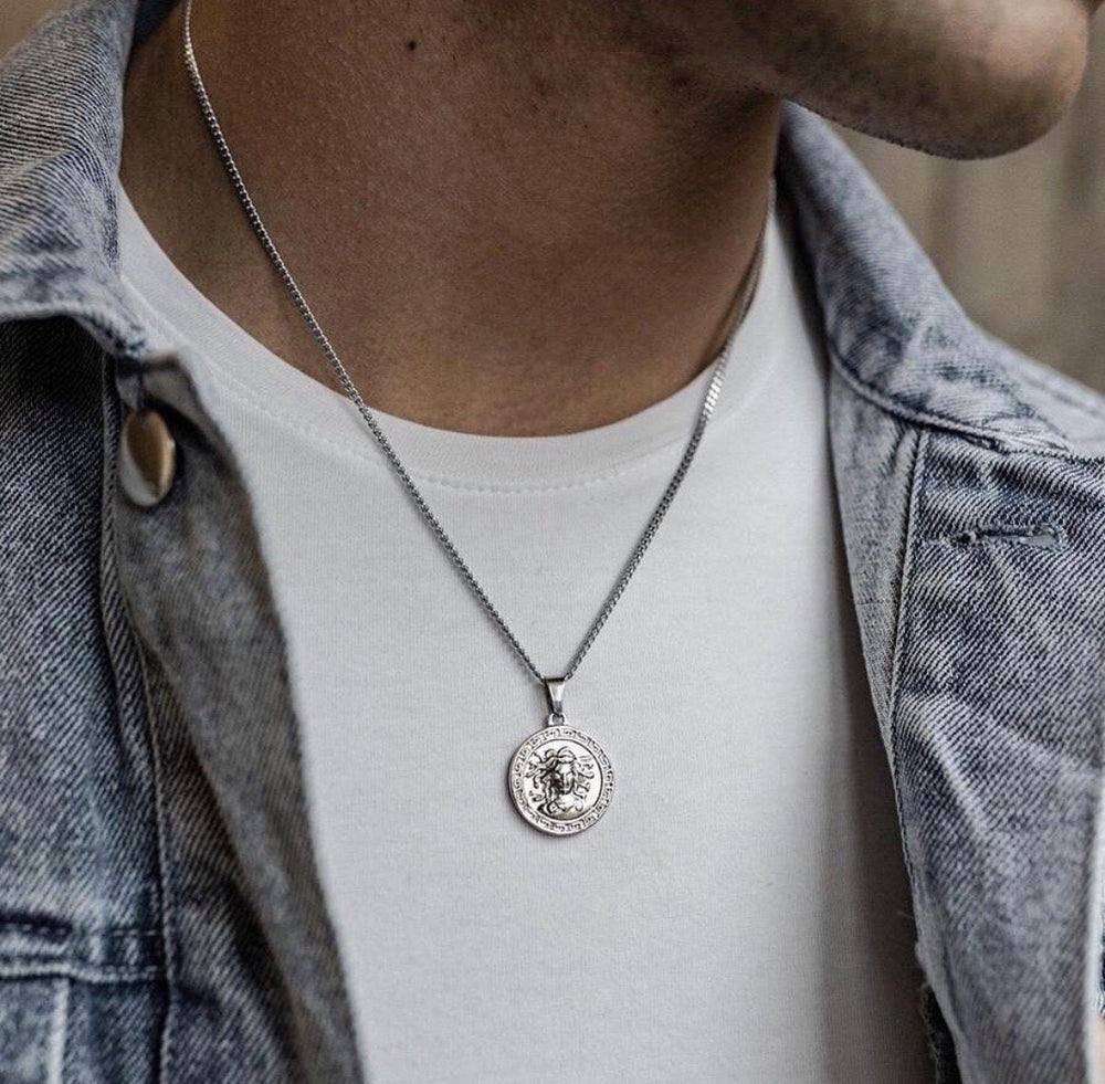 MEDUSA PENDANT